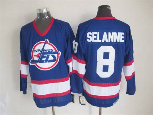 winnipeg jets jersey colors