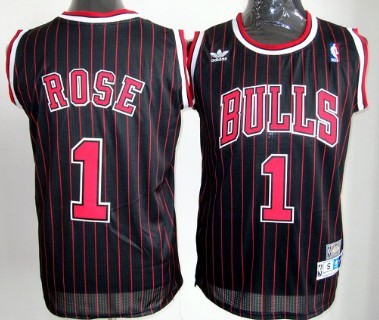 derrick rose bulls black jersey