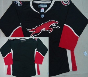 coyotes third jersey