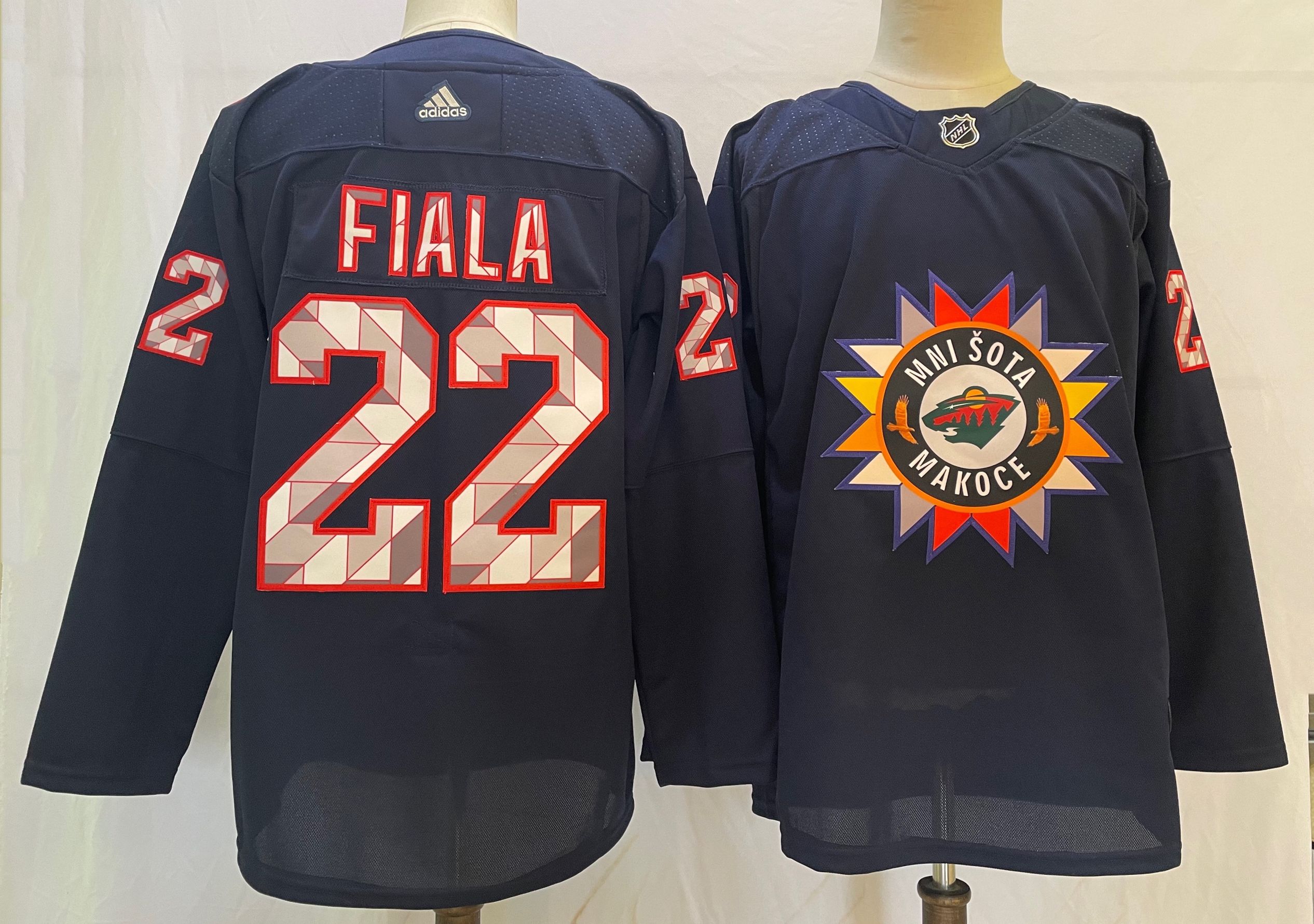 NEW 2022 NHL Winter Classic Kevin Fiala Minnesota Wild adidas Jersey Size  50